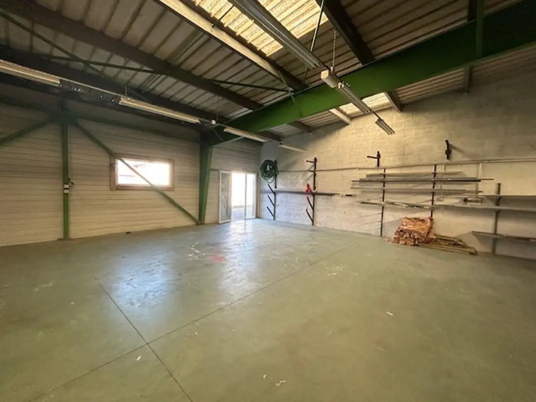 Local d’activités dans Saint-Nazaire à louer Photo intérieure– Image 1 sur 11