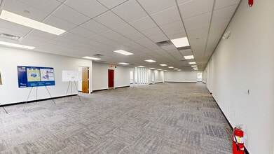 449 Blair Rd, Avenel, NJ à louer Numérisation 3D Matterport– Image 1 sur 23