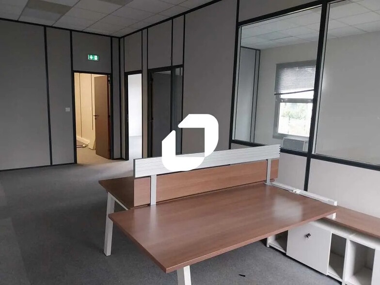 1 Rue Alfred De Vigny, Saint-Germain-en-Laye à louer - Photo de l’immeuble – Image 2 sur 7