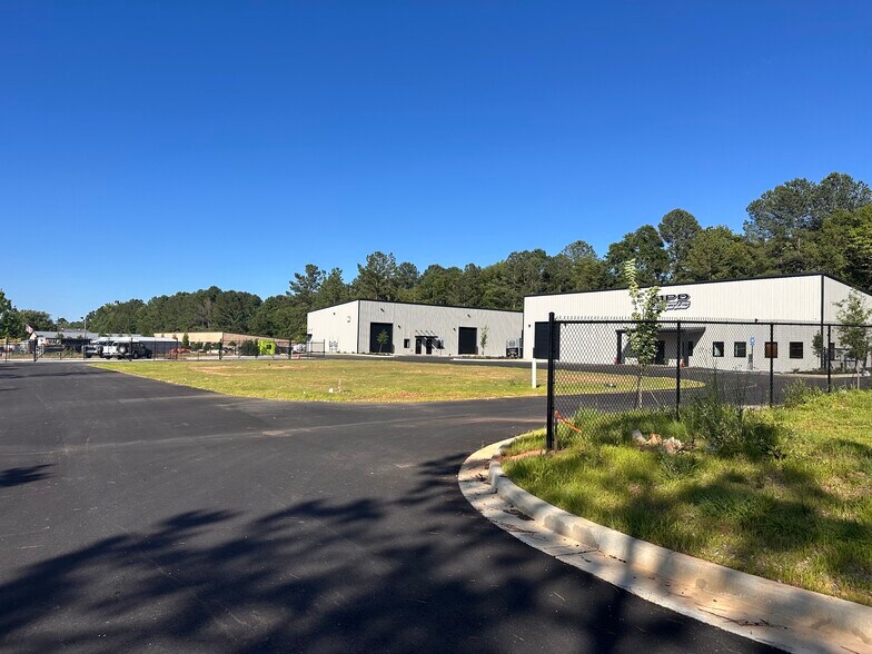 701 Industrial Park Drive Dr, Evans, GA à louer - Photo de l’immeuble – Image 2 sur 14