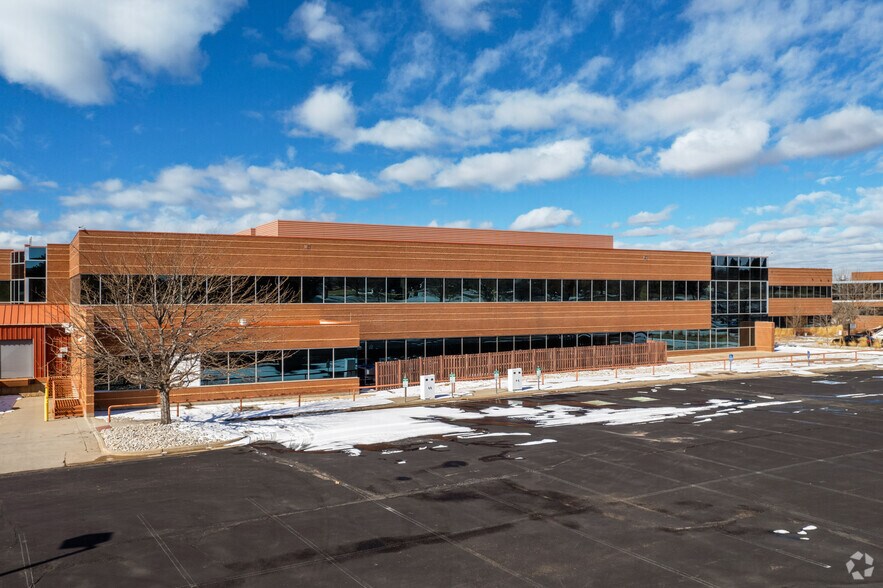 6803 S Tucson Way, Englewood, CO à vendre - Photo de l’immeuble – Image 2 sur 12