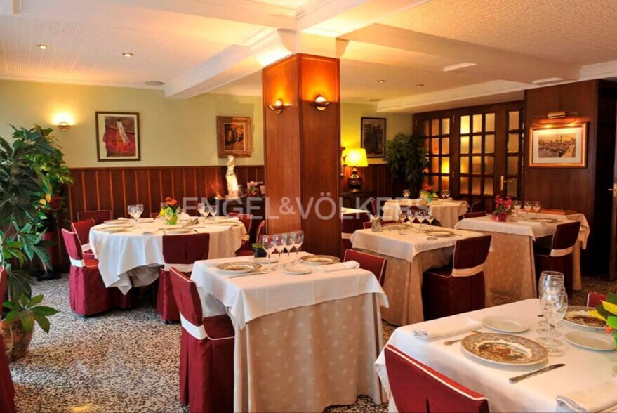 Services hôteliers dans Capellades, Barcelona à vendre - Photo de l’immeuble – Image 2 sur 6