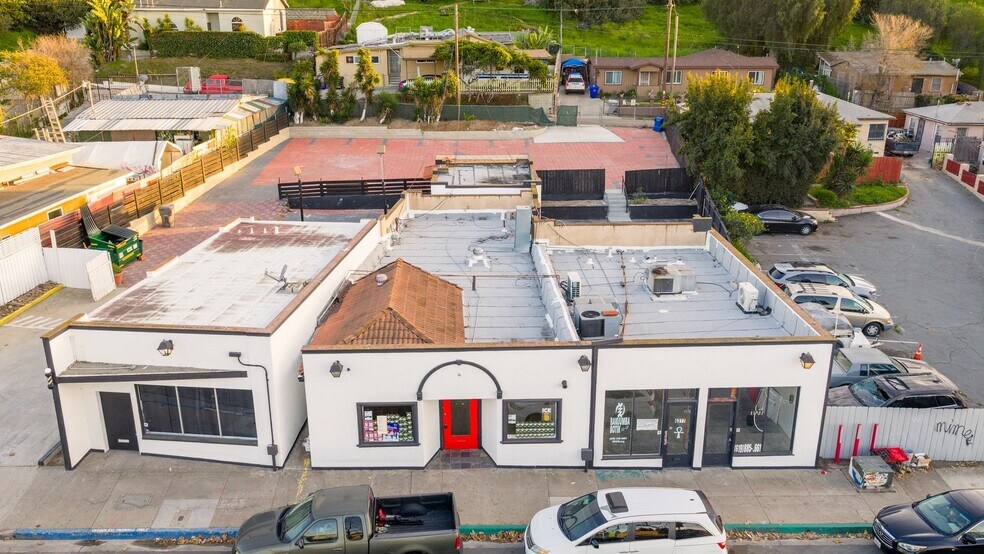 6385 Imperial Ave, San Diego, CA à vendre - Photo de l’immeuble – Image 2 sur 10
