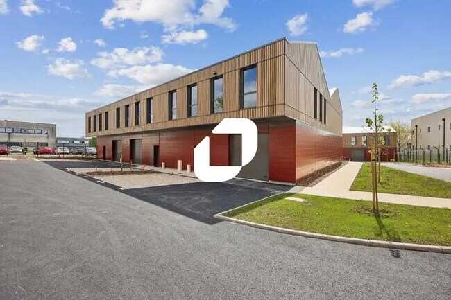Plus de détails pour 11 Rue Marin Angiboust, Marcoussis - Local d’activités à vendre