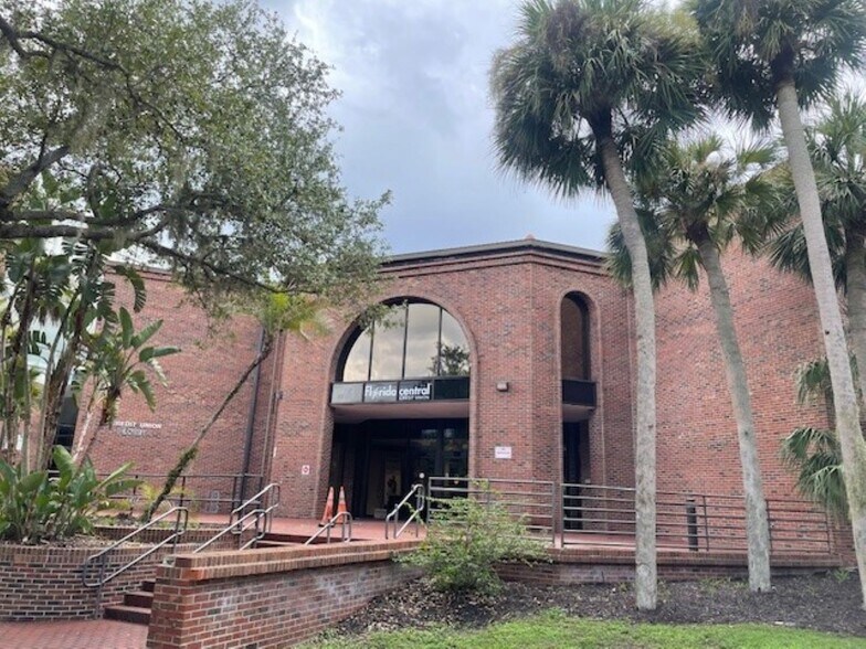 1600 Tamiami Trl, Port Charlotte, FL à louer - Photo de l’immeuble – Image 3 sur 10