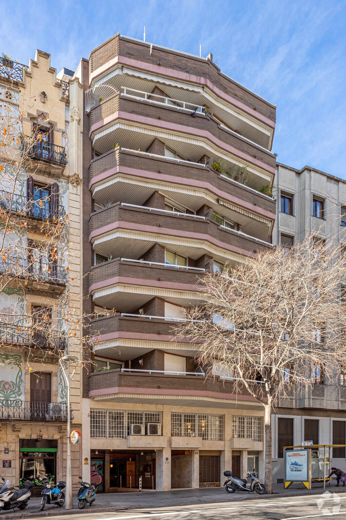 Carrer Del Bruc, 129, Barcelone, Barcelona à louer Photo de l’immeuble– Image 1 sur 5