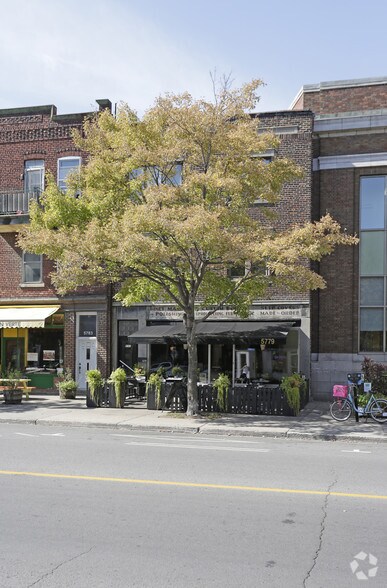 5779-5781 Rue Sherbrooke O O, Montréal, QC à vendre - Photo de l’immeuble – Image 2 sur 2