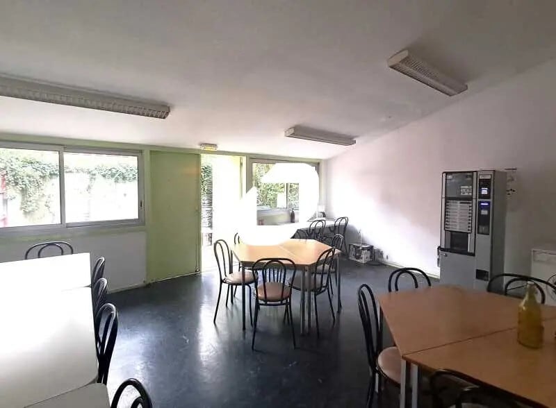 Bureau dans Bordeaux à vendre - Photo de l’immeuble – Image 3 sur 9