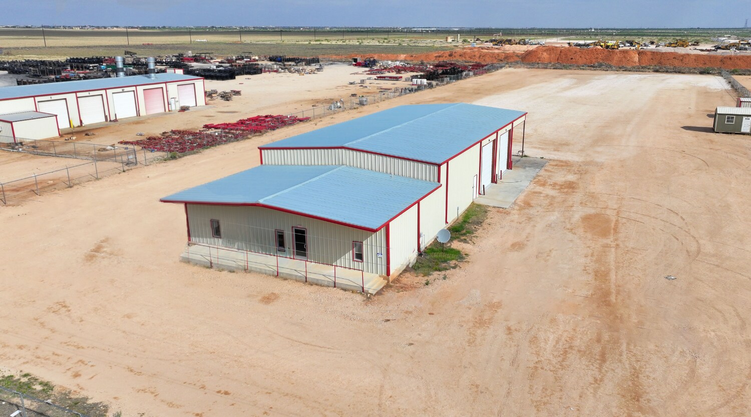 9503 E County Road 97, Midland, TX à louer Photo de l’immeuble– Image 1 sur 26