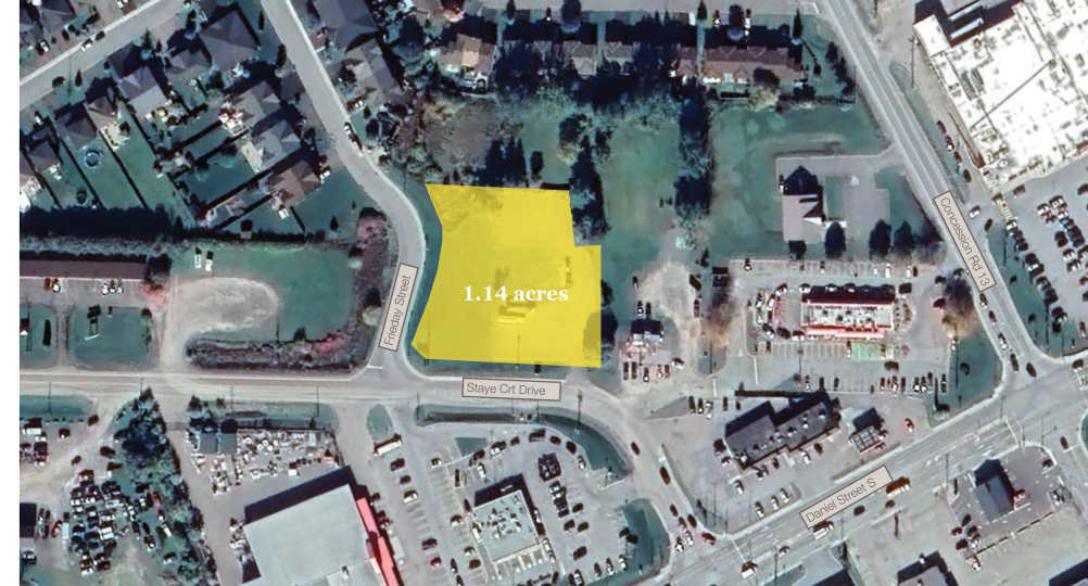 10 Staye Court Dr, Arnprior, ON à vendre Photo principale– Image 1 sur 2