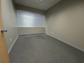 9703 Richmond Ave, Houston, TX à louer Photo intérieure– Image 2 sur 2