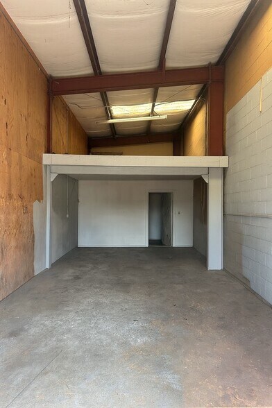 1259-1265 Broadway, El Cajon, CA à louer - Photo de l’immeuble – Image 2 sur 13