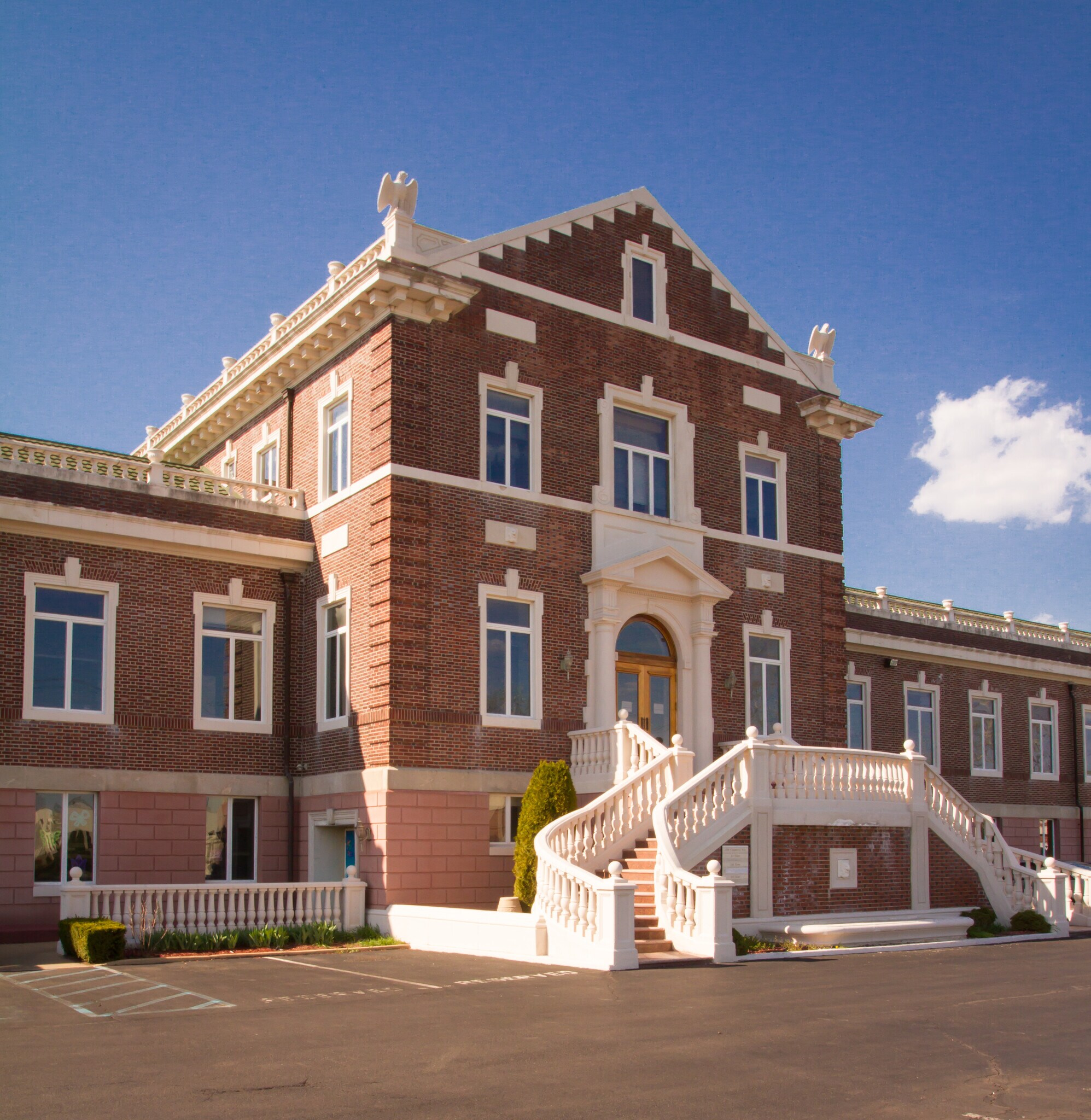 2708 Commerce Way, Philadelphia, PA à louer Photo principale– Image 1 sur 7