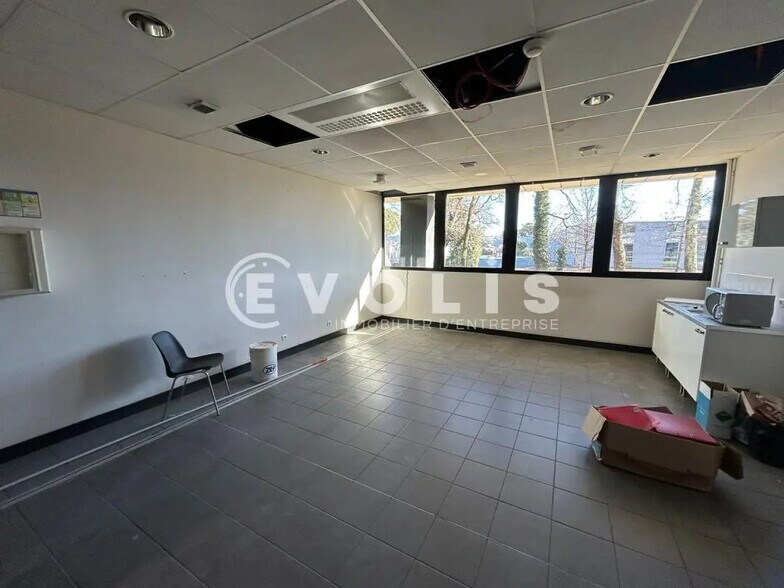 38 Allée Mégevie, Gradignan à louer - Photo de l’immeuble – Image 3 sur 14