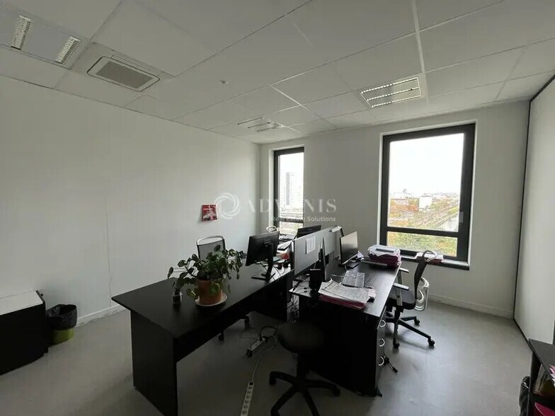 Bureau dans Choisy-le-Roi à louer - Photo intérieure – Image 3 sur 9