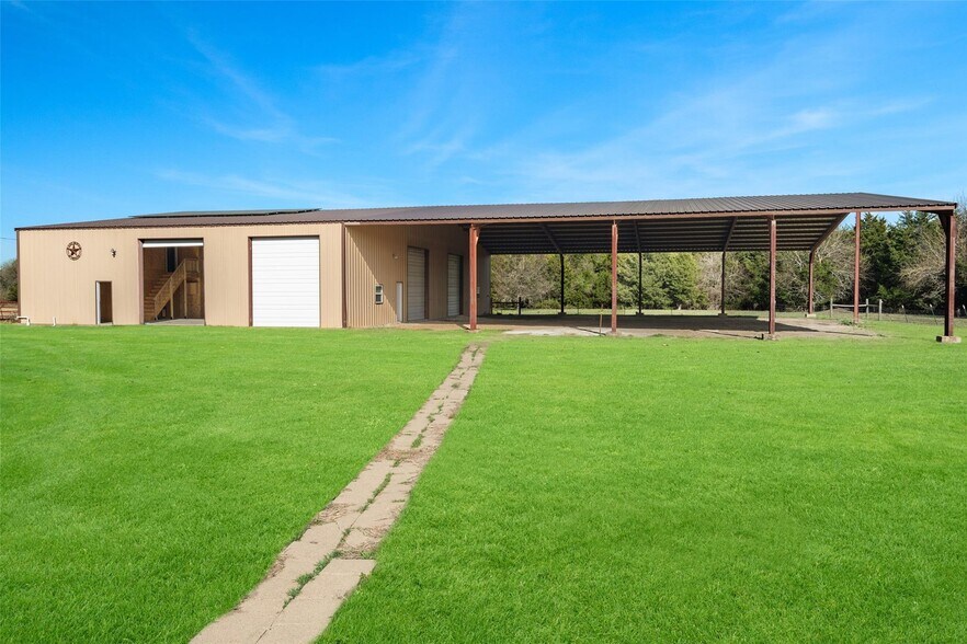 12488 Eastline Rd, Trenton, TX à vendre - Photo de l’immeuble – Image 3 sur 35