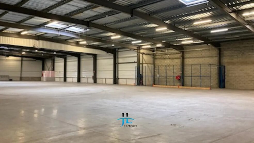 Industriel/Logistique dans Le Haillan à louer - Photo intérieure – Image 3 sur 3