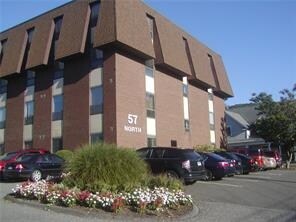 Plus de détails pour 57 North St, Danbury, CT - Bureau/Médical à louer