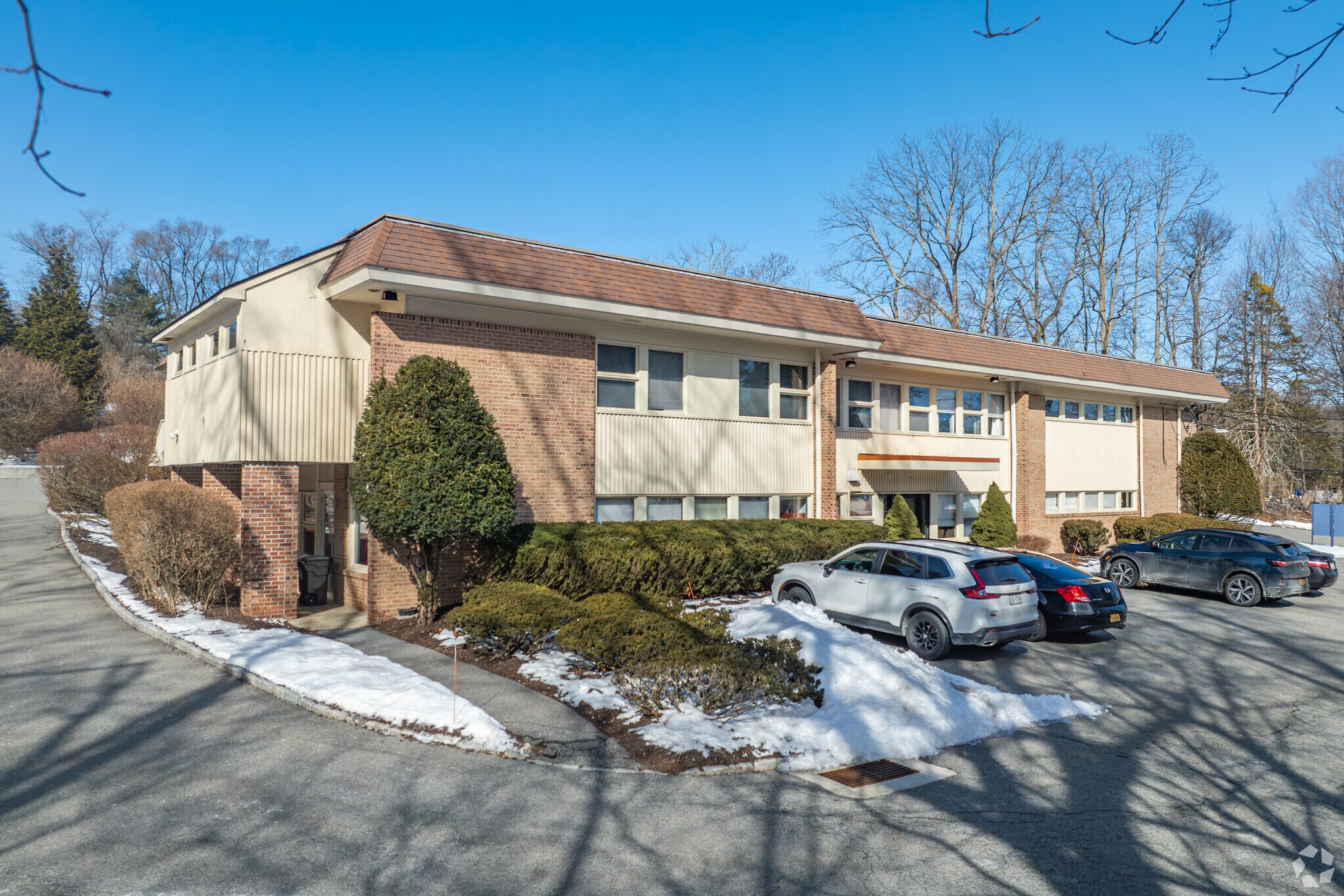 1983 Crompond Rd, Cortlandt Manor, NY à louer Photo principale– Image 1 sur 5