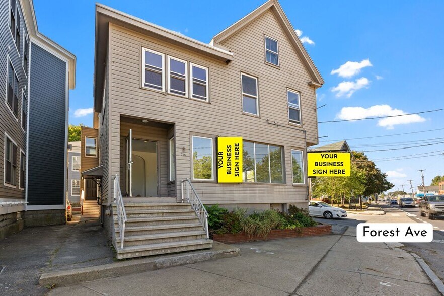 736 Forest Ave, Portland, ME à vendre - Photo de l’immeuble – Image 1 sur 18