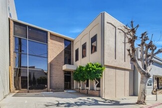 Plus de détails pour 2216 S Barrington Ave, Los Angeles, CA - Local d’activités à vendre
