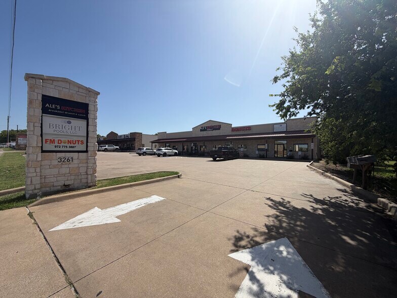3271 FM 663, Midlothian, TX à louer - Photo de l’immeuble – Image 3 sur 24