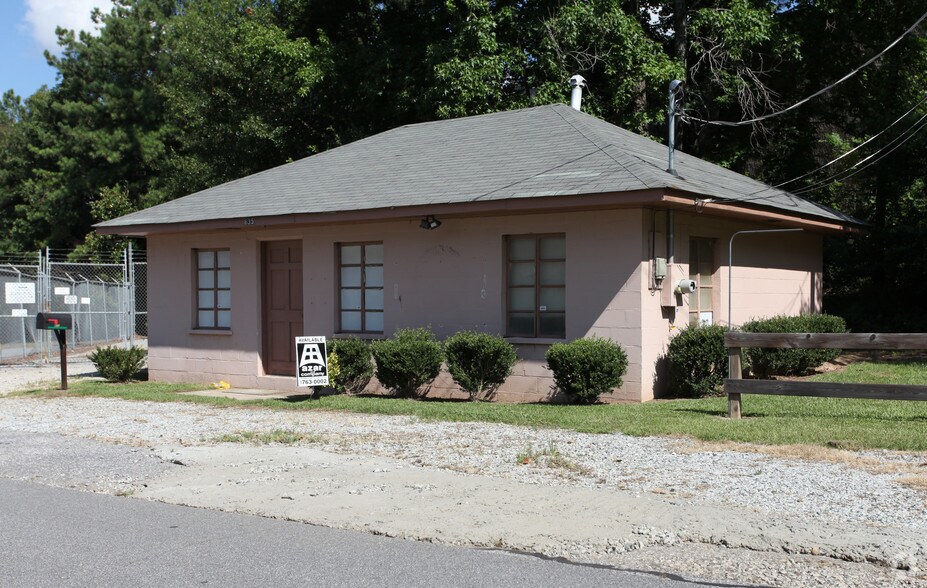 635 Terrell Mill Rd, Atlanta, GA à louer - Photo de l’immeuble – Image 2 sur 2