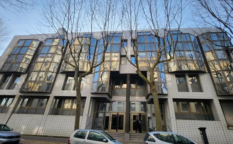 Bureau dans Boulogne-Billancourt à louer - Photo de l’immeuble – Image 1 sur 6
