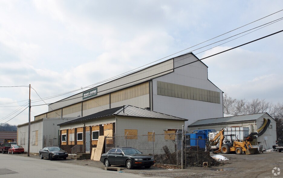 400 Jones St, Verona, PA à vendre - Photo principale – Image 1 sur 4