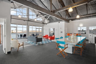 222 Severn Ave, Annapolis, MD à louer Photo intérieure– Image 2 sur 10