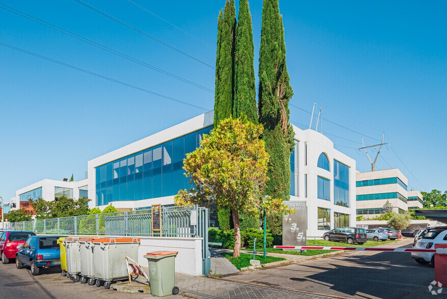 Calle Musgo, 5, Madrid, Madrid à louer - Photo de l’immeuble – Image 3 sur 4