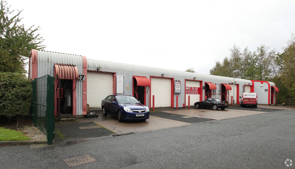 Leacroft Rd, Warrington à louer - Photo de l’immeuble – Image 3 sur 3