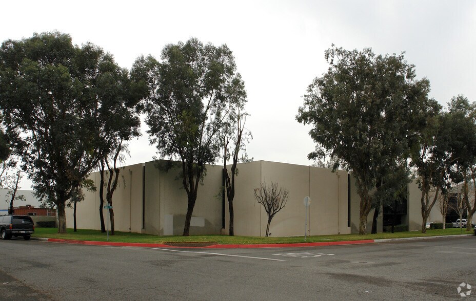 4131 Tigris Way, Riverside, CA à louer - Photo de l’immeuble – Image 3 sur 5