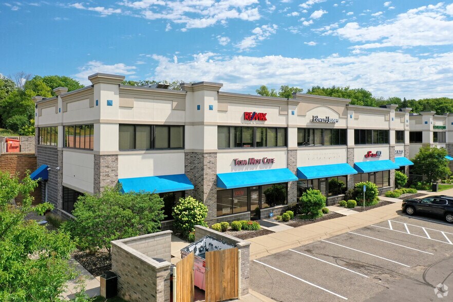 7420 S 80th St, Cottage Grove, MN à louer - Photo de l’immeuble – Image 2 sur 4