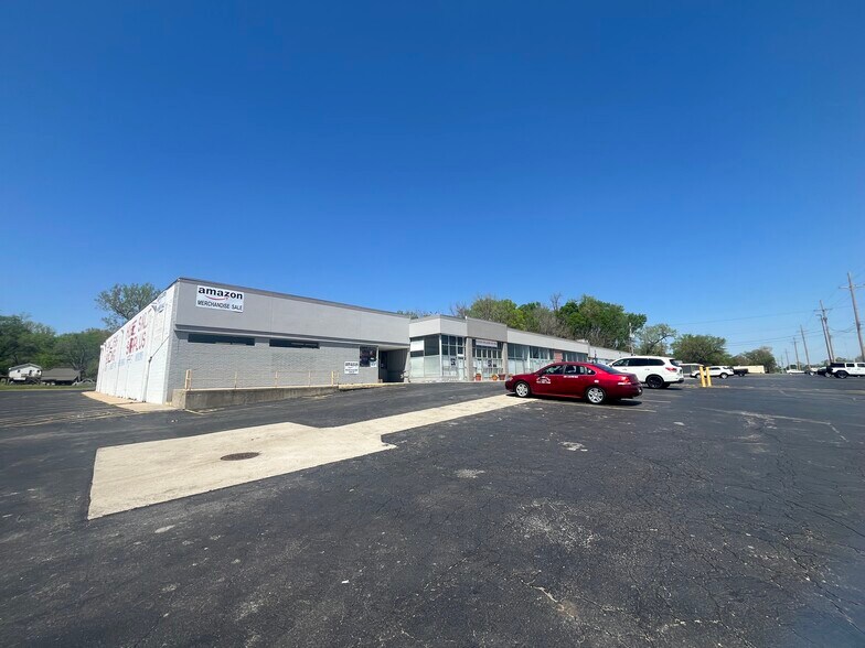 1260-1280 Merriam Ln, Kansas City, KS à louer - Photo de l’immeuble – Image 3 sur 7