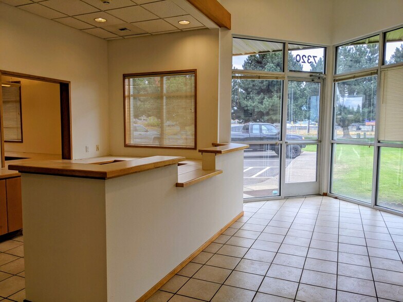 7320 NE St Johns Rd, Vancouver, WA à louer - Photo intérieure – Image 2 sur 6