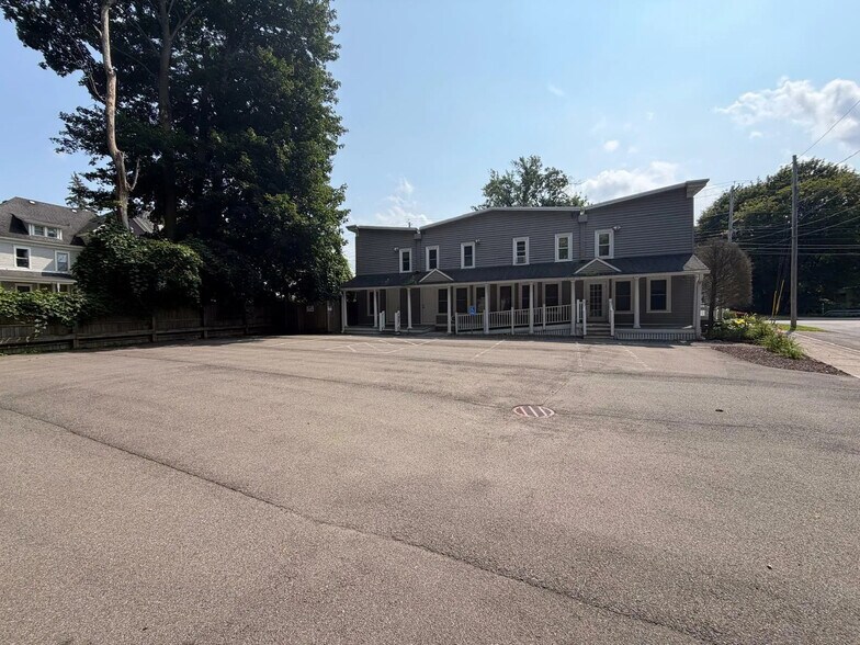 97-103 N Main St, Cortland, NY à vendre - Photo de l’immeuble – Image 2 sur 11