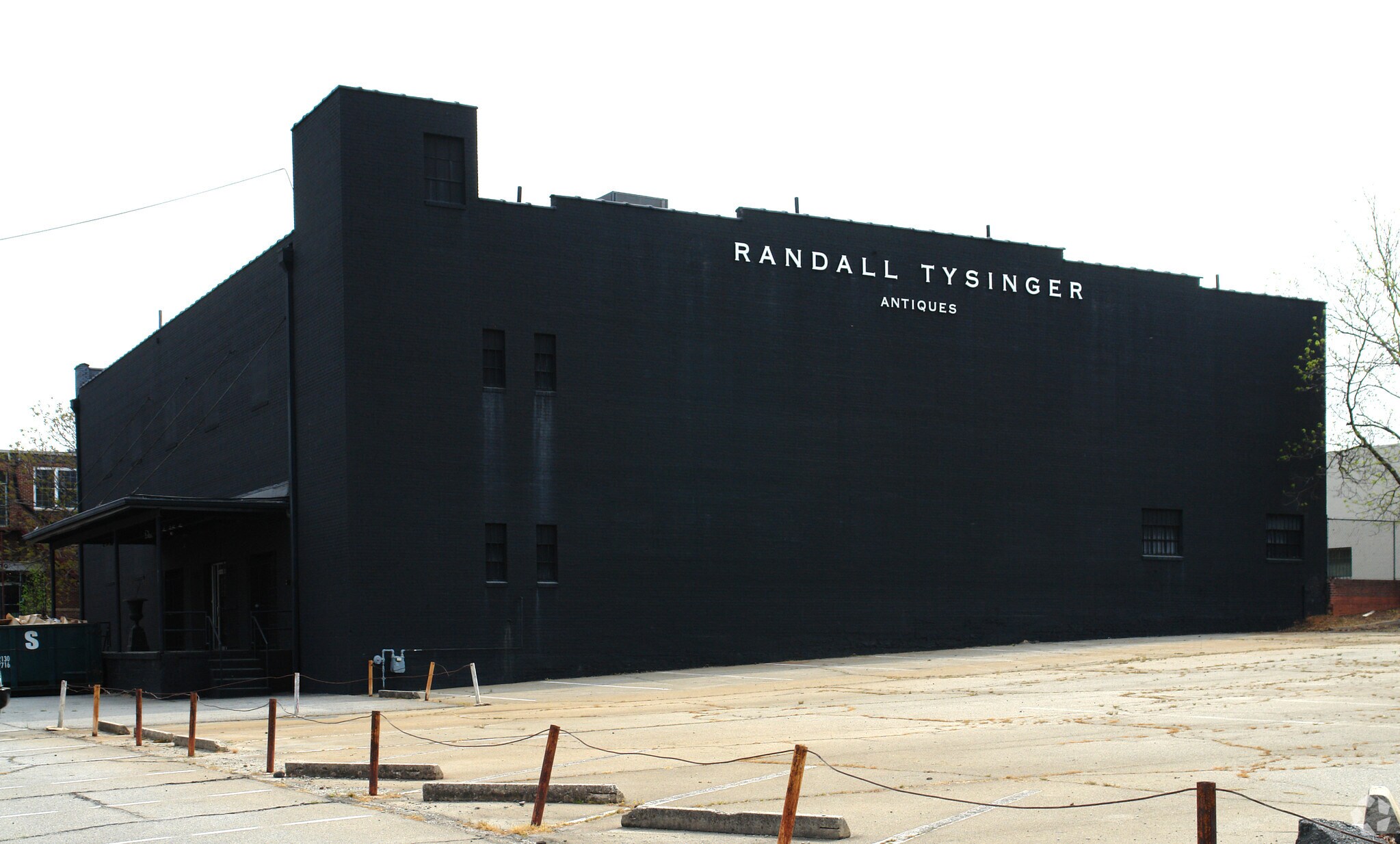 208 N Elm St, High Point, NC à vendre Photo principale– Image 1 sur 9