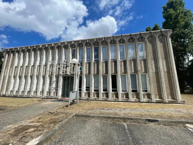 Bureau dans Bordeaux à vendre - Photo de l’immeuble – Image 1 sur 15