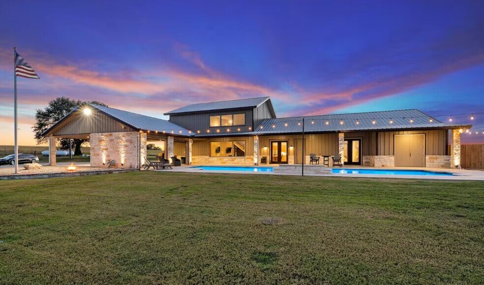 435 County Road 470, Chilton, TX à vendre - Photo de l’immeuble – Image 2 sur 33