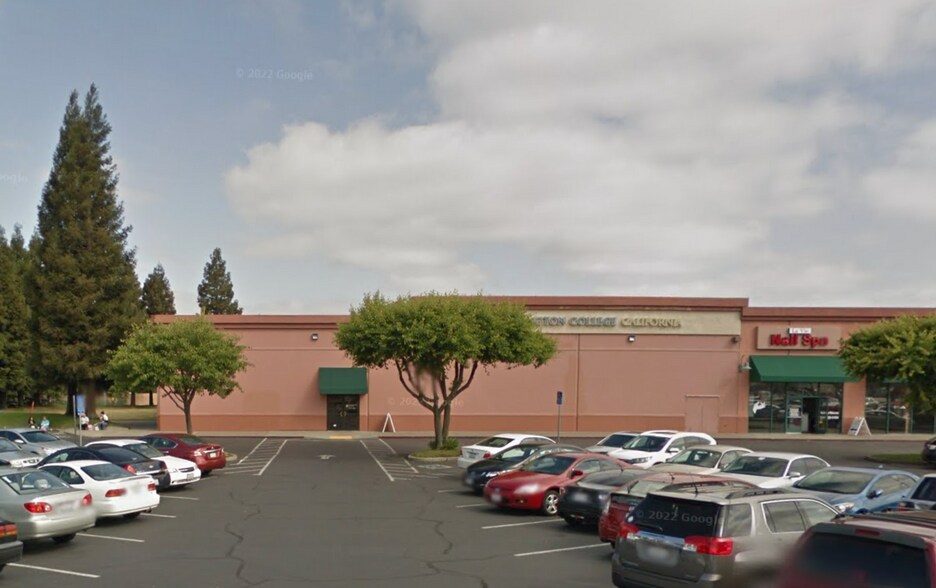 7301-7347 Greenback Ln, Citrus Heights, CA à louer - Photo de l’immeuble – Image 3 sur 7