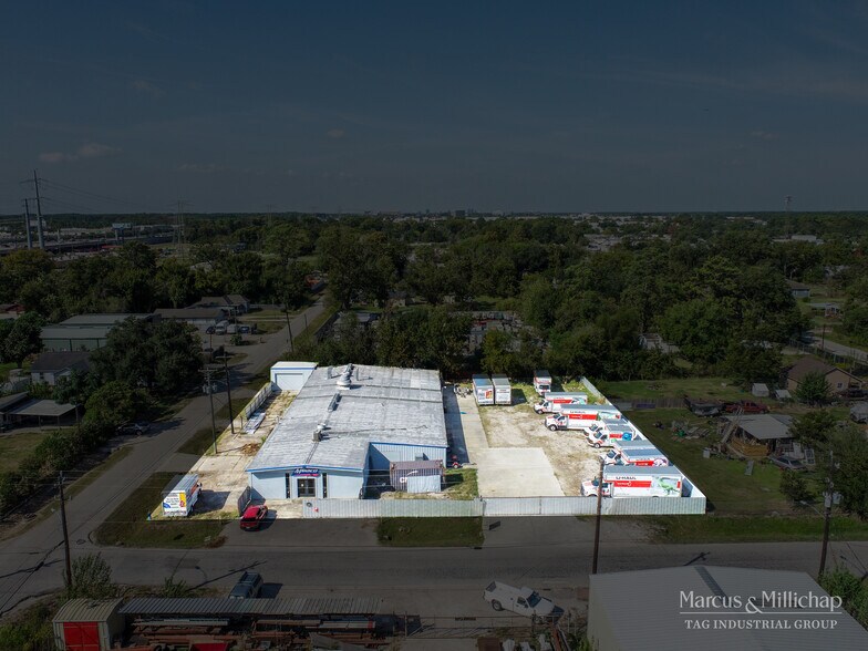 15405 Kurt Dr, Humble, TX à vendre - Photo de l’immeuble – Image 2 sur 5