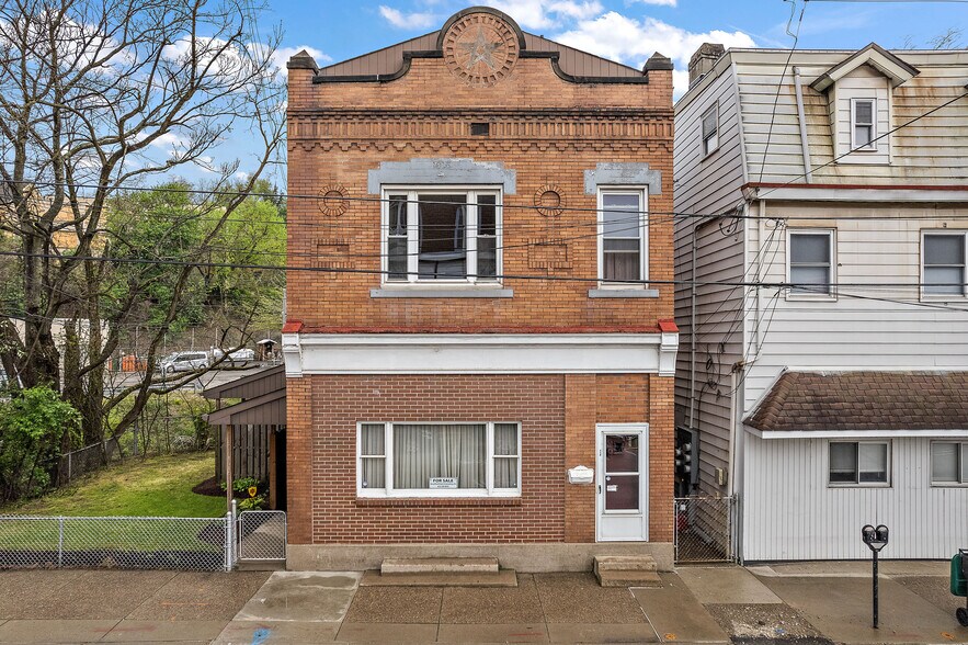 115 Grant Ave, Millvale, PA à vendre - Photo principale – Image 1 sur 37