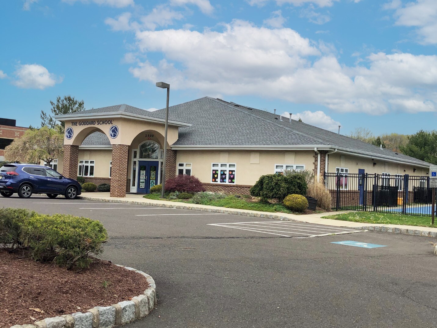 2500 Kuser Rd, Hamilton, NJ à vendre Photo de l’immeuble– Image 1 sur 27
