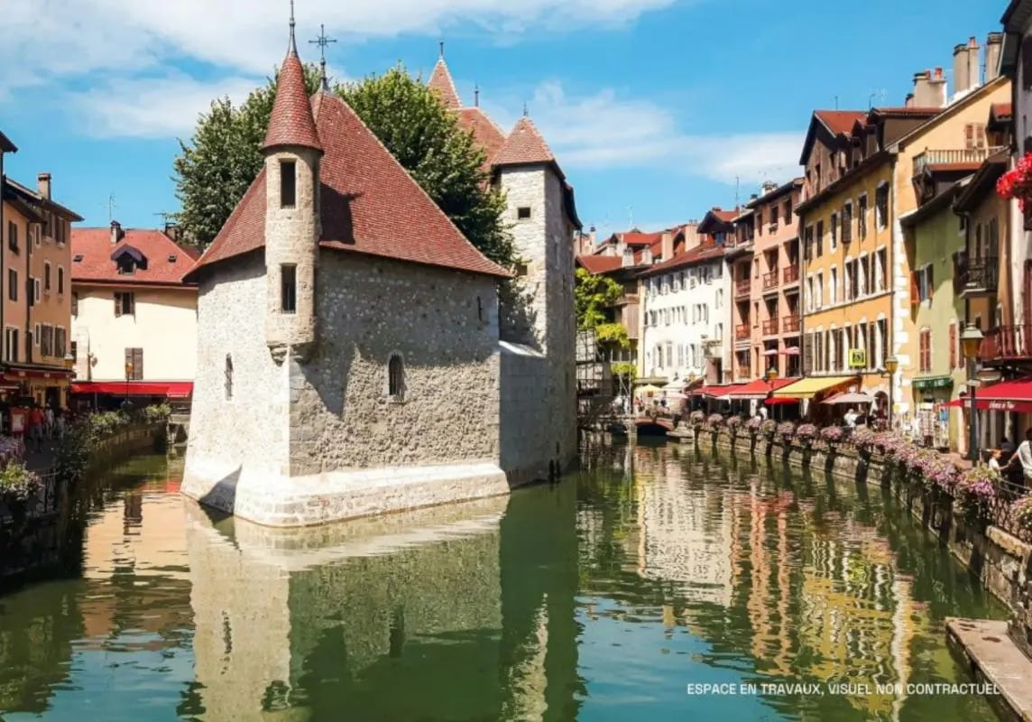 7 Rue Joseph Blanc, Annecy à louer Photo de l’immeuble– Image 1 sur 5