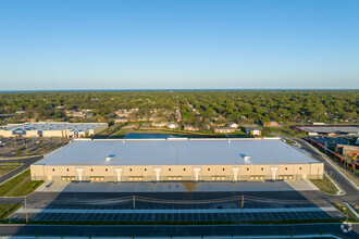 18300 Vernier Rd, Harper Woods, MI - VUE AÉRIENNE  vue de carte - Image1