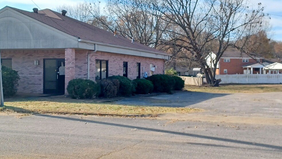 3511 Chere Carol Rd, Humboldt, TN à vendre - Photo de l’immeuble – Image 3 sur 37