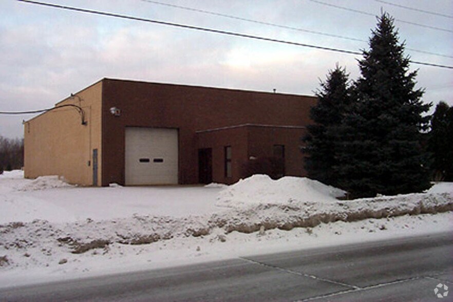 50845 Rizzo Dr, Shelby Township, MI à louer - Photo principale – Image 2 sur 6