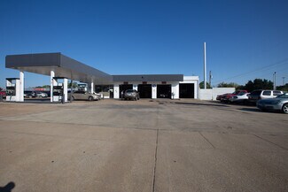 Plus de détails pour 6705 Meadowbrook Dr, Fort Worth, TX - Local commercial à vendre