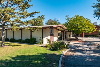 Plus de détails pour 718 S Azusa Ave, West Covina, CA - Bureau à louer